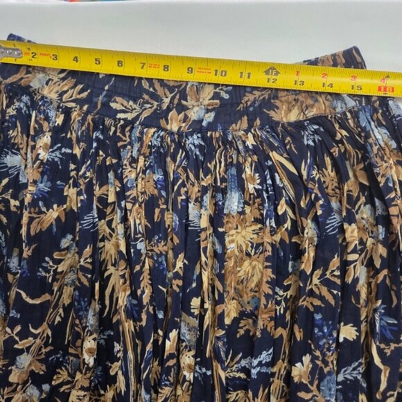 Floral Pleated Maxi Skirt Blue Gold Color - Picture 6 of 8